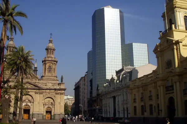 Chile se mantiene en la cima de la innovación en América Latina, pero su retroceso en resultados genera alertas