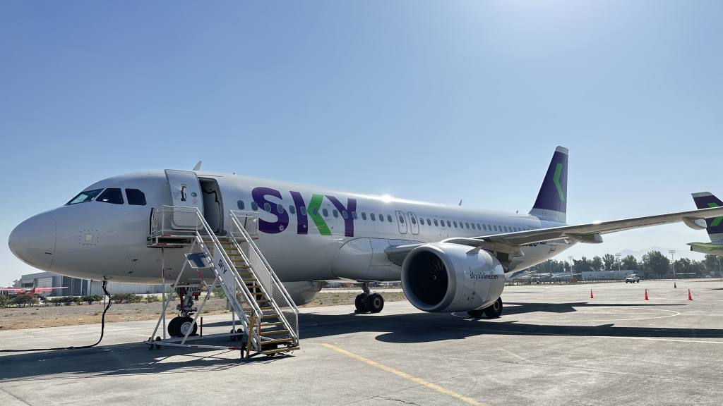 Travel Sale, Sky