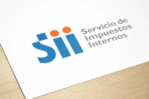 SII justifica el cobro de impuestos a apuestas online extranjeras en medio de críticas por su legalidad y regulación.