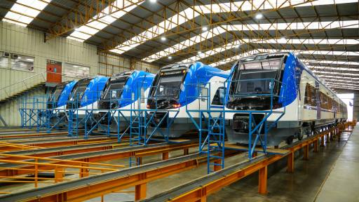 EFE refuerza el ferrocarril del sur de Chile con cuatro trenes chinos y una inversión de US$26 millones