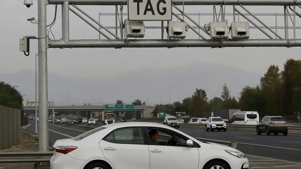 El negocio del TAG en Santiago: concesionarias acumulan $3,2 billones sobre lo invertido y proyectan $6,8 billones al final de contratos
