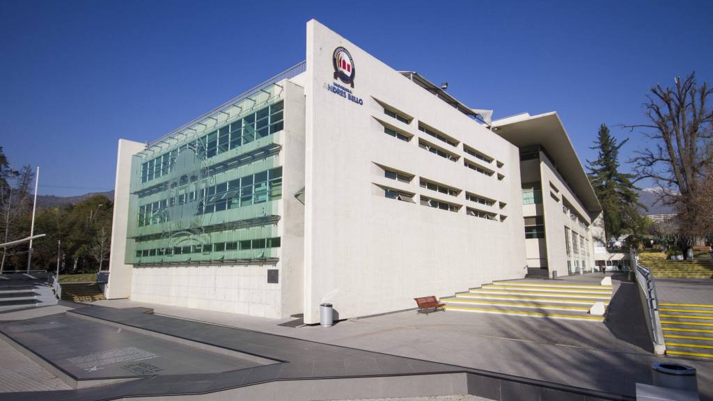 Universidad Andres Bello, unab.cl